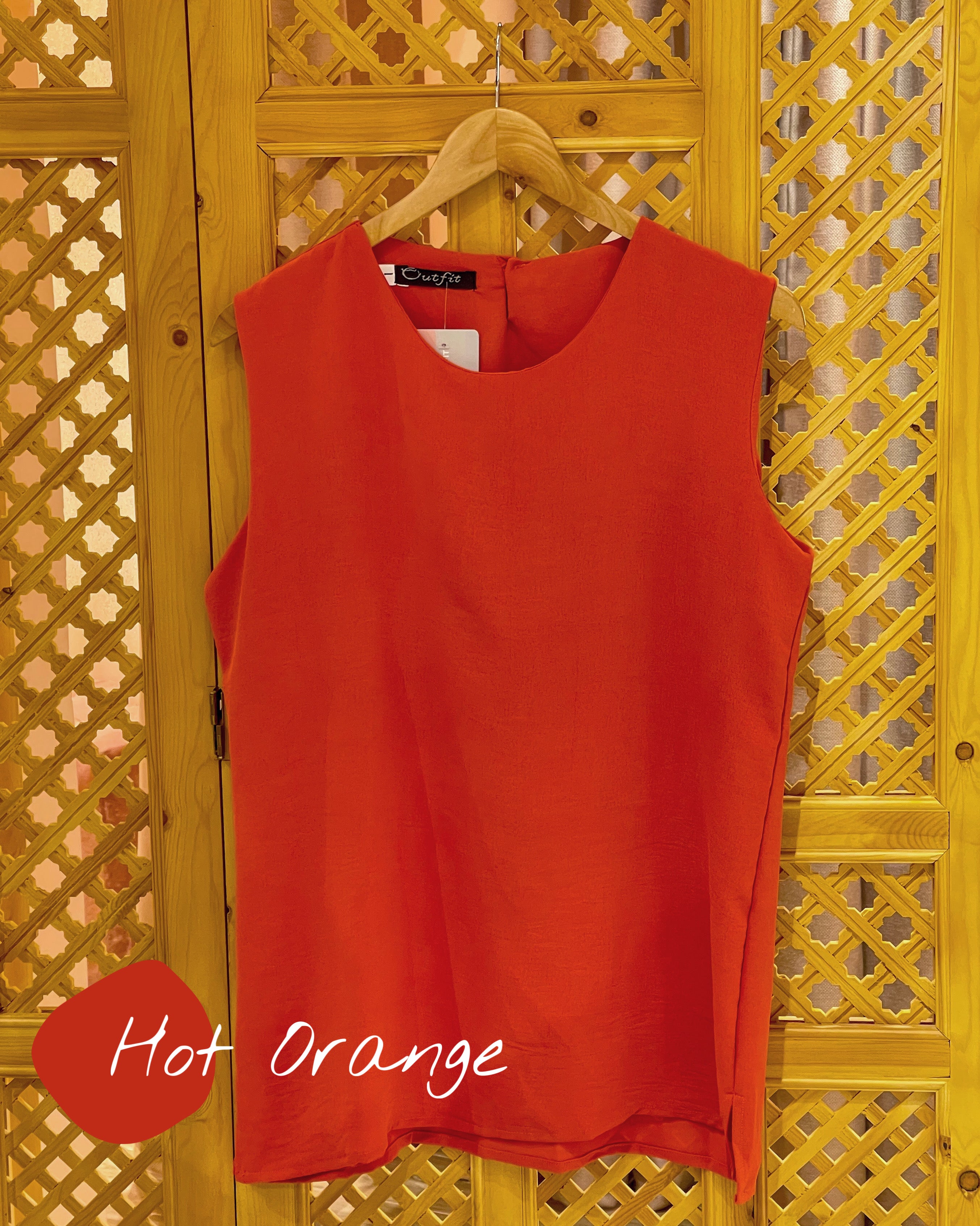 Flowy Basic Top Outlet Item