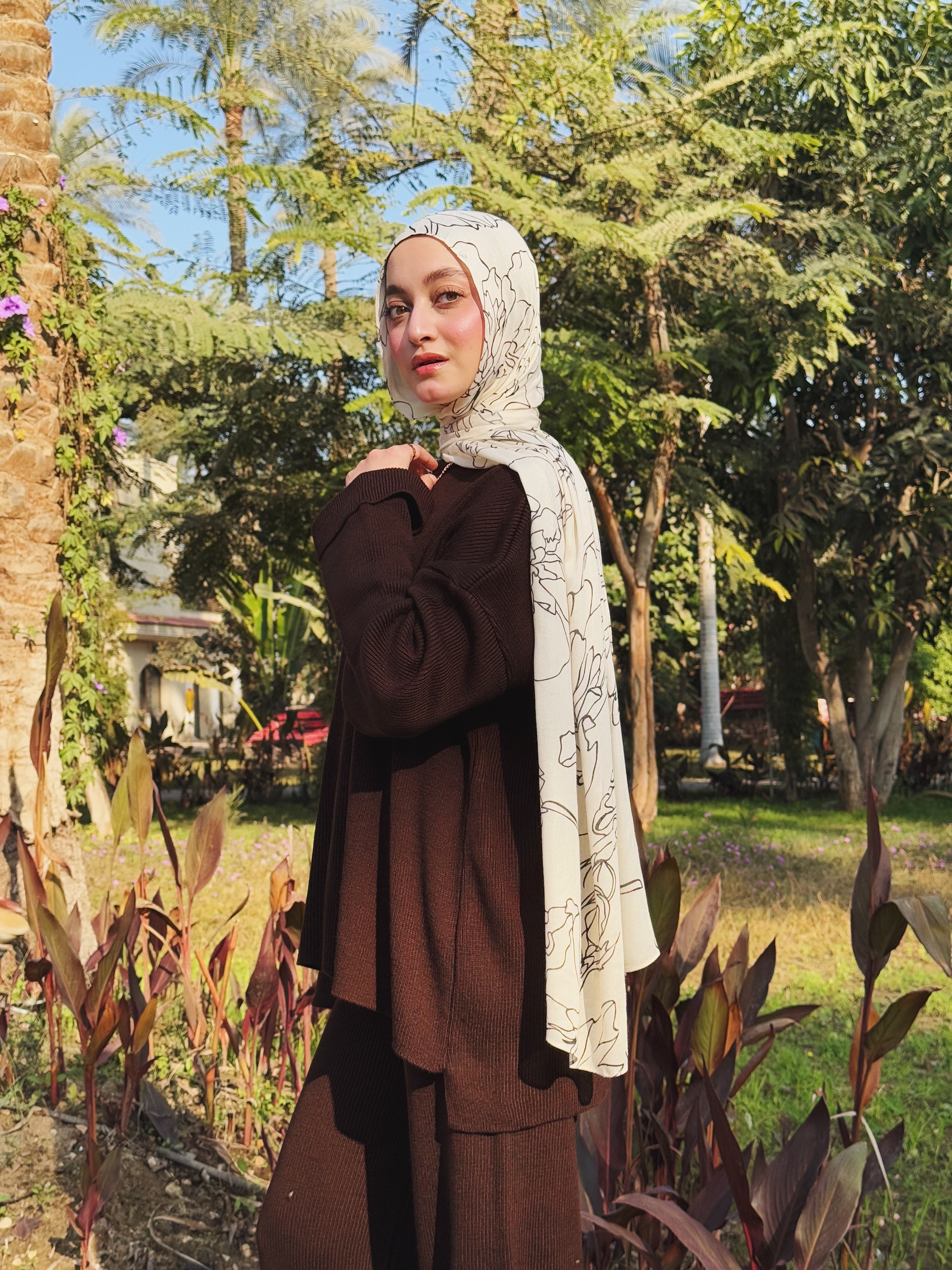 Go To Pants in Brown