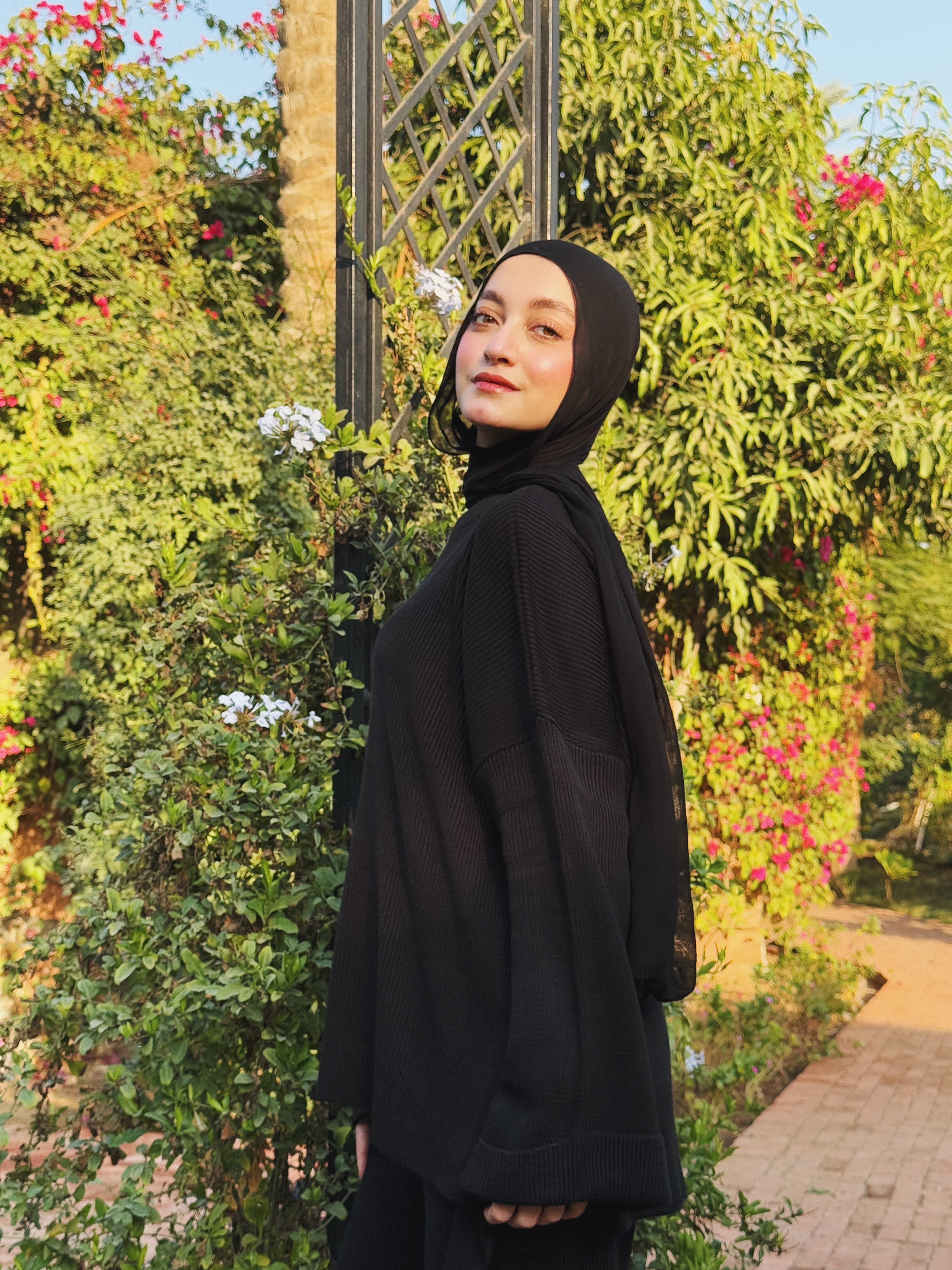 Go To Pants in Black