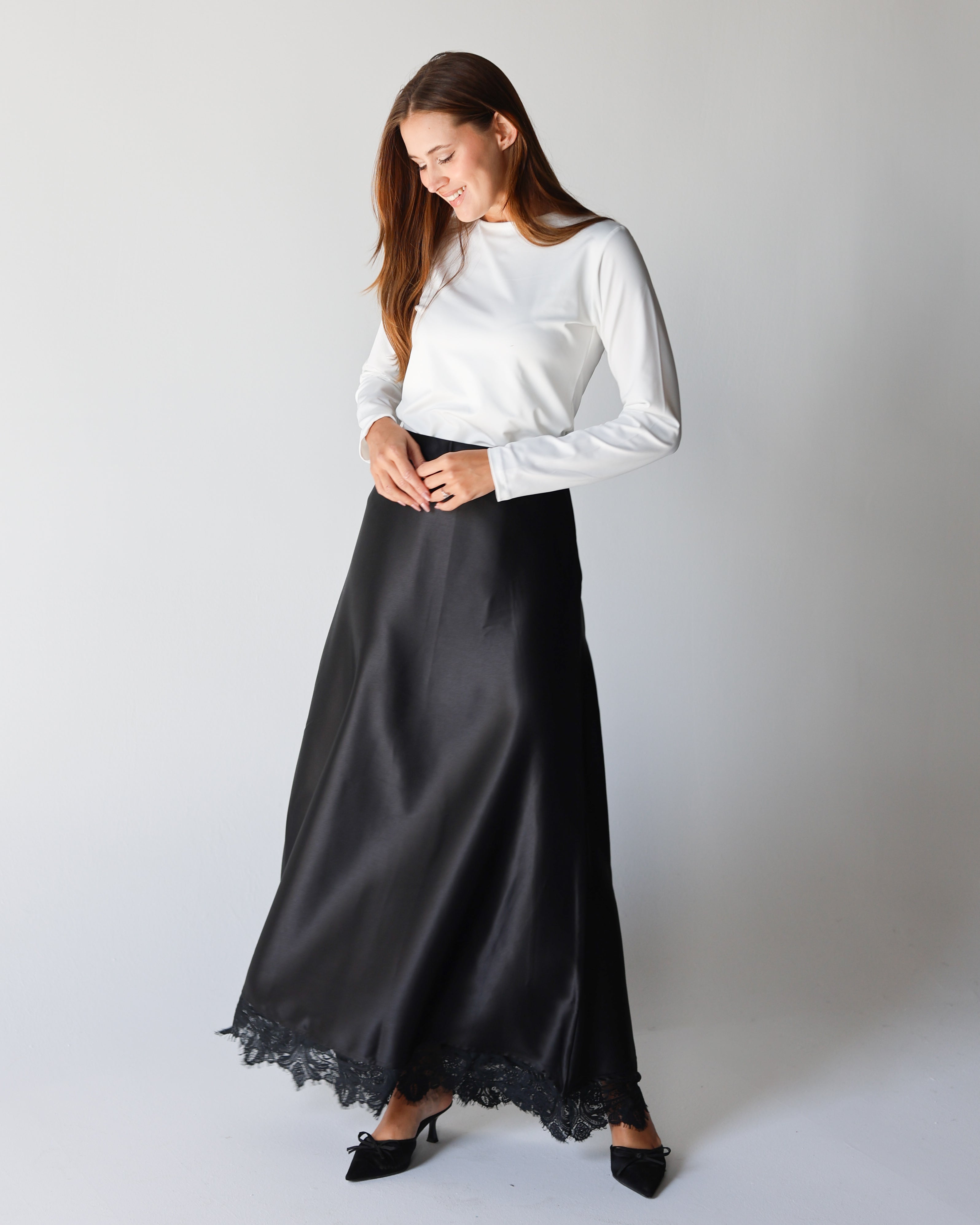 Her Grace skirt