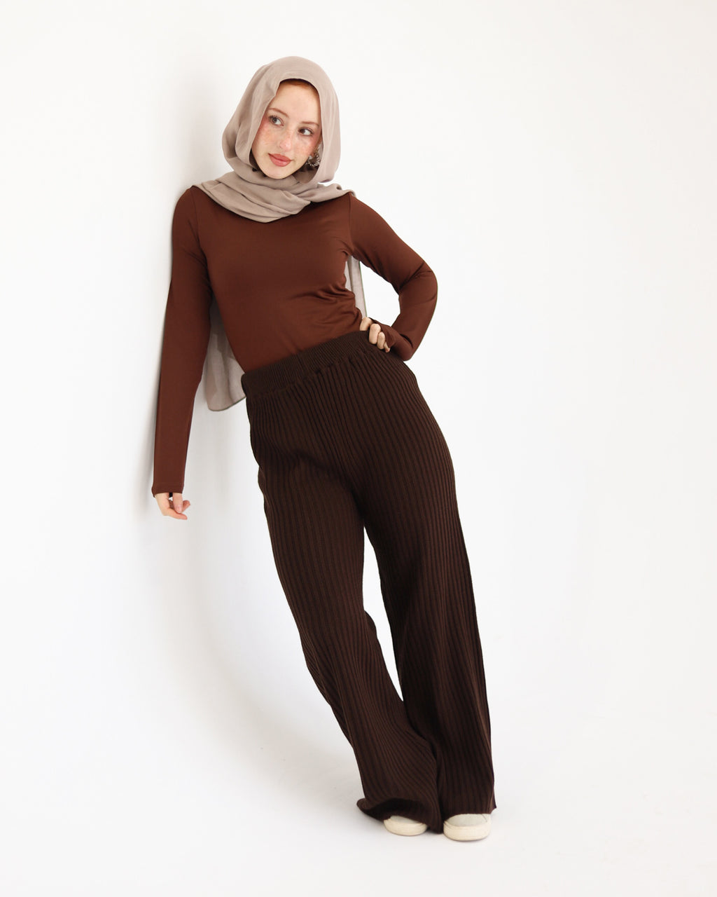 Wide-Leg Knit Pant