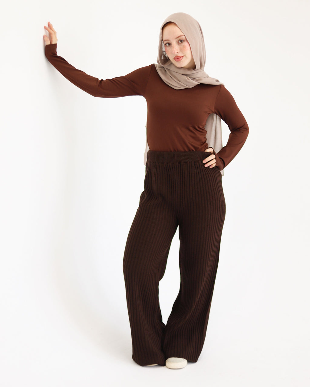 Wide-Leg Knit Pant