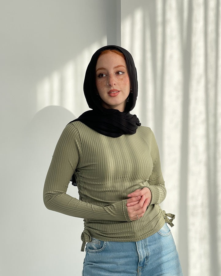 Ribbed  Sleeved Basic