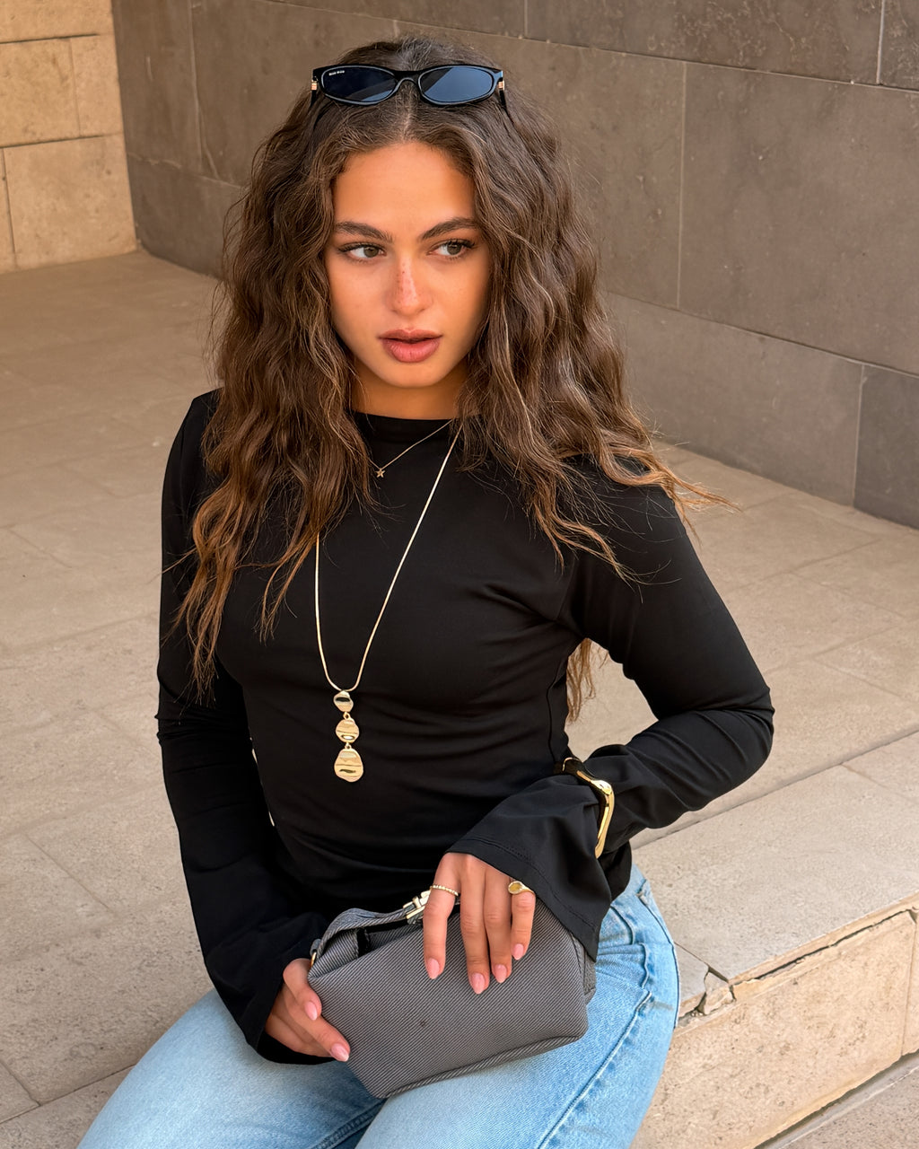 HER BASIC ESSENTIALS-LONG SLEEVE