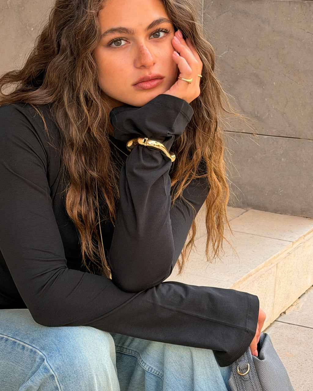 HER BASIC ESSENTIALS-LONG SLEEVE