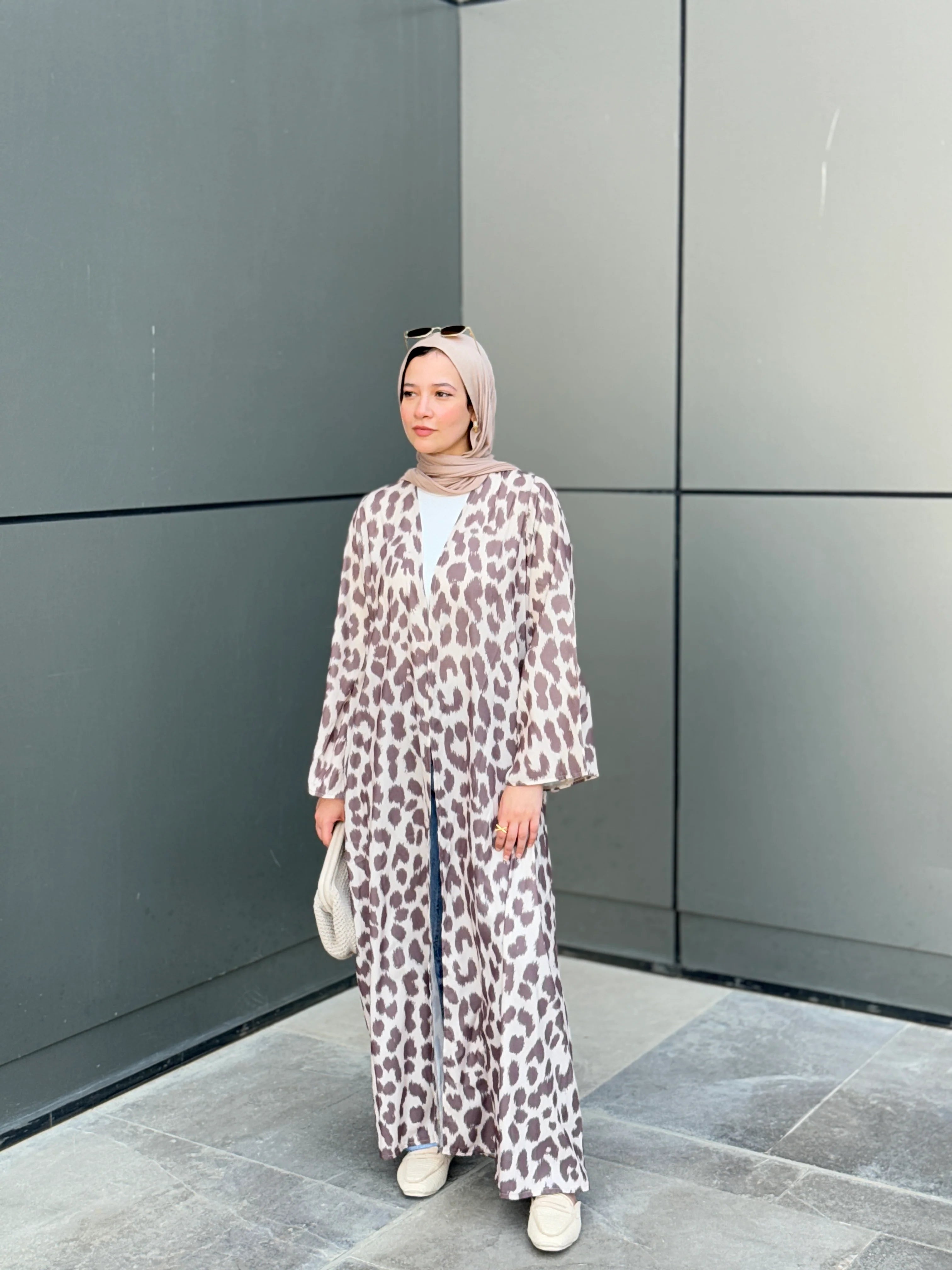 Leo Cardigan