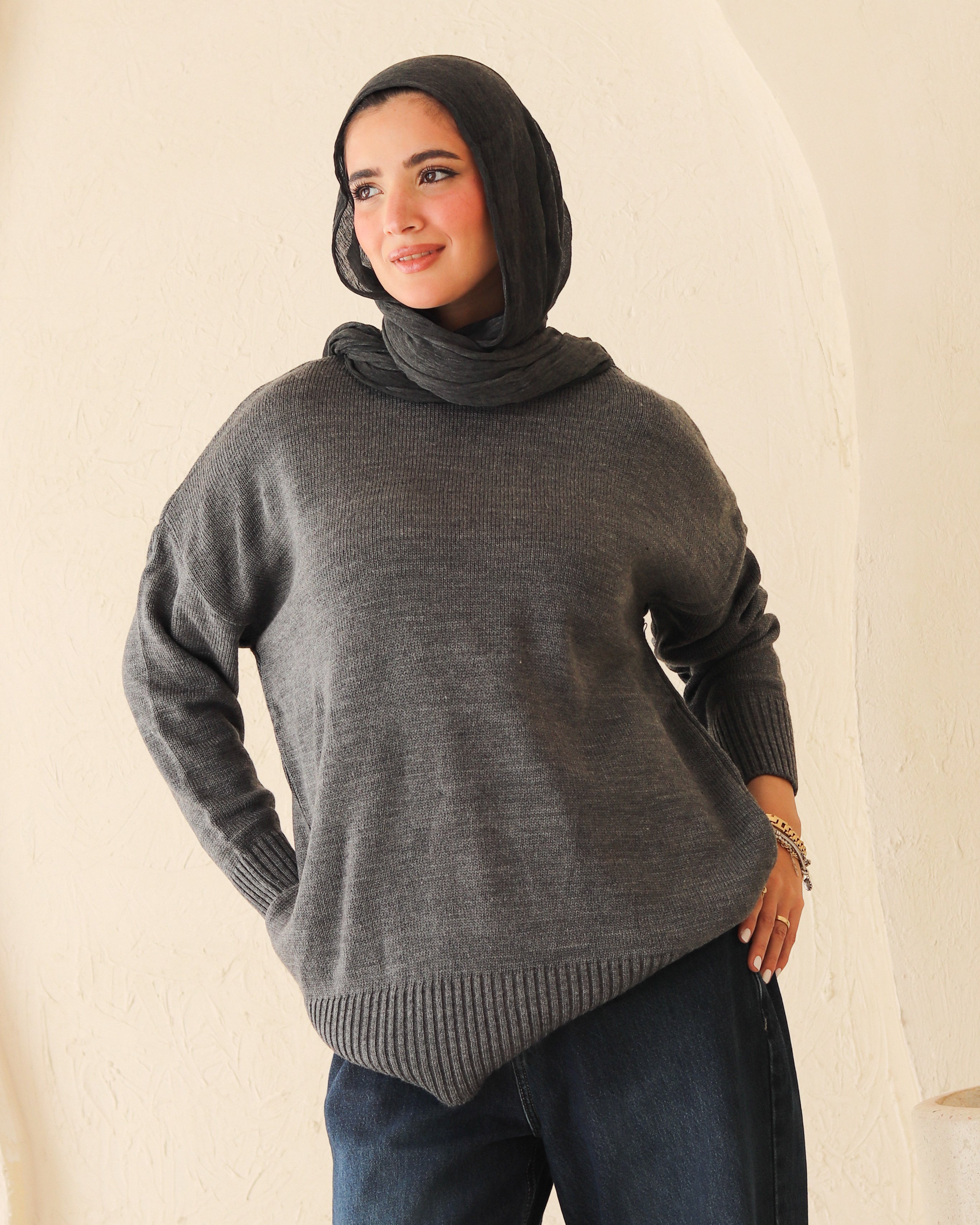 Round-Neck Pullover
