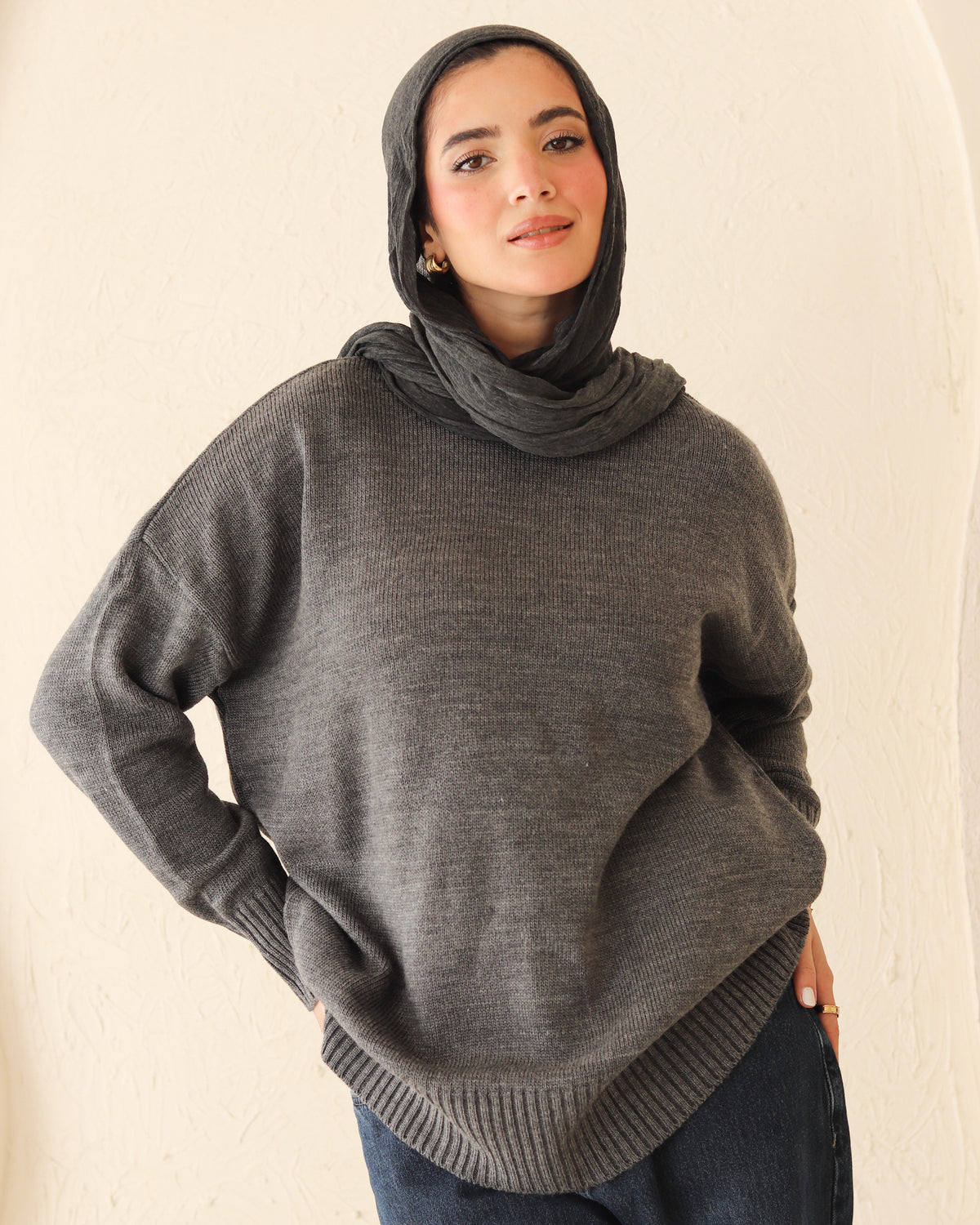Round-Neck Pullover