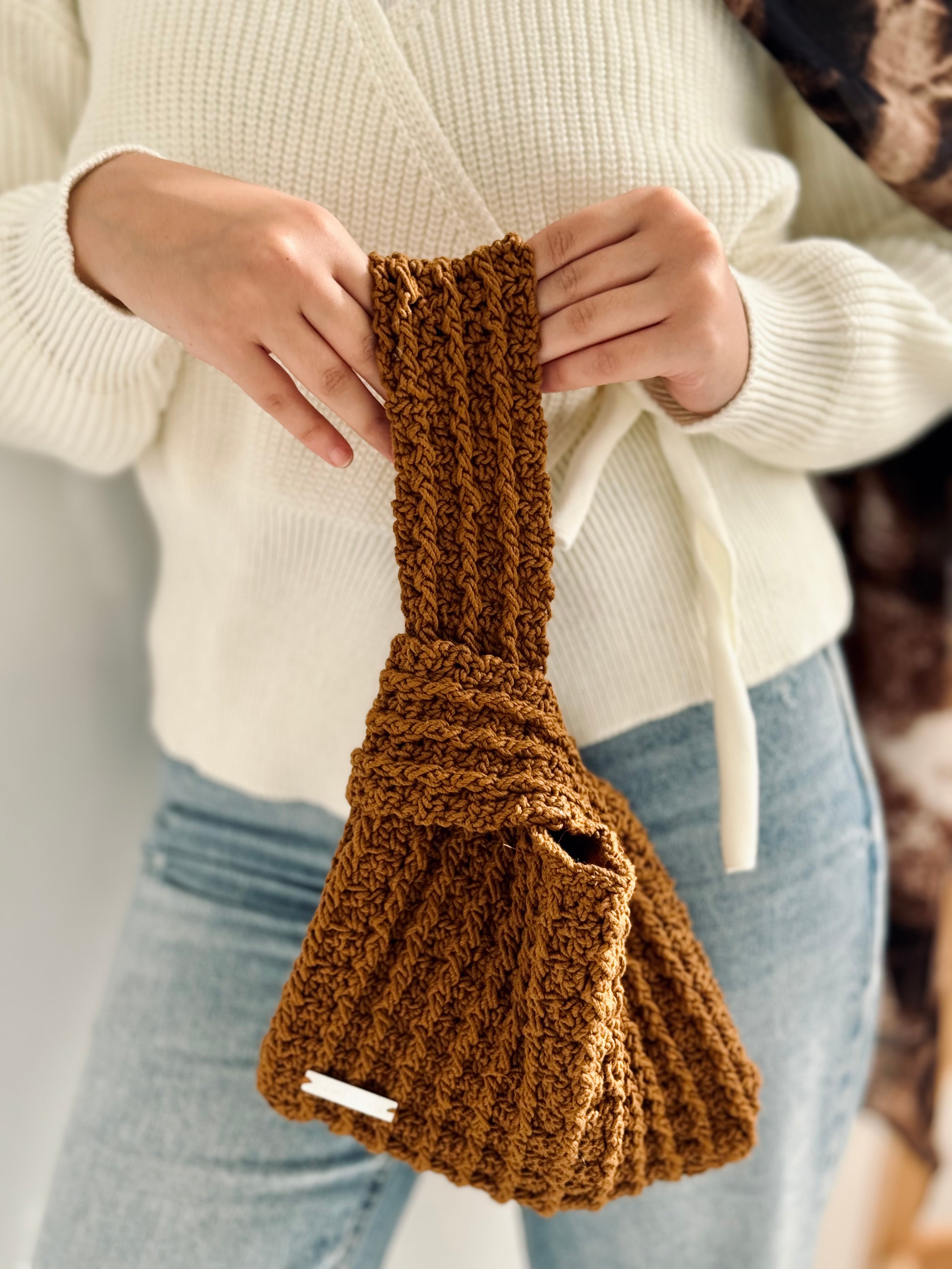 Crochet Knot Bag