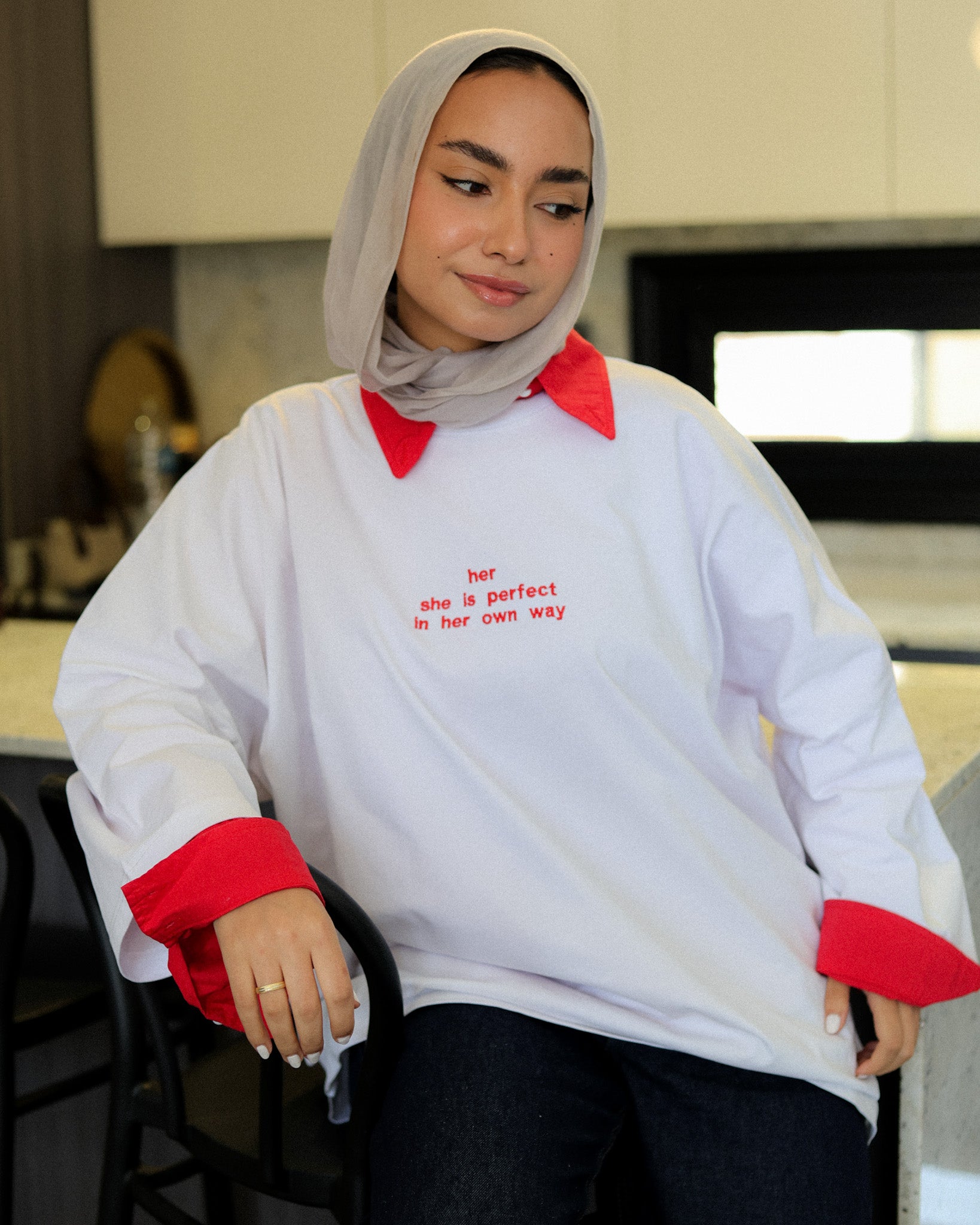 her in quote tee