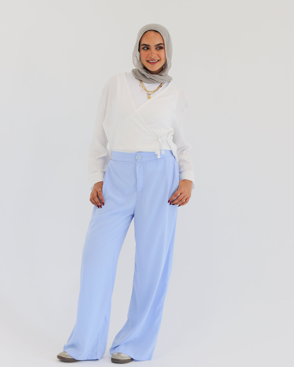 Modest Chic Wide-Leg Pants
