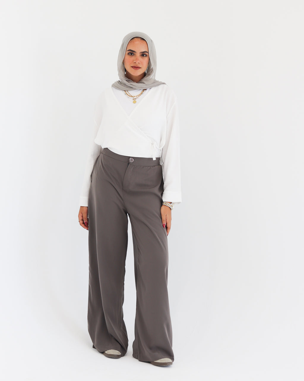 Modest Chic Wide-Leg Pants