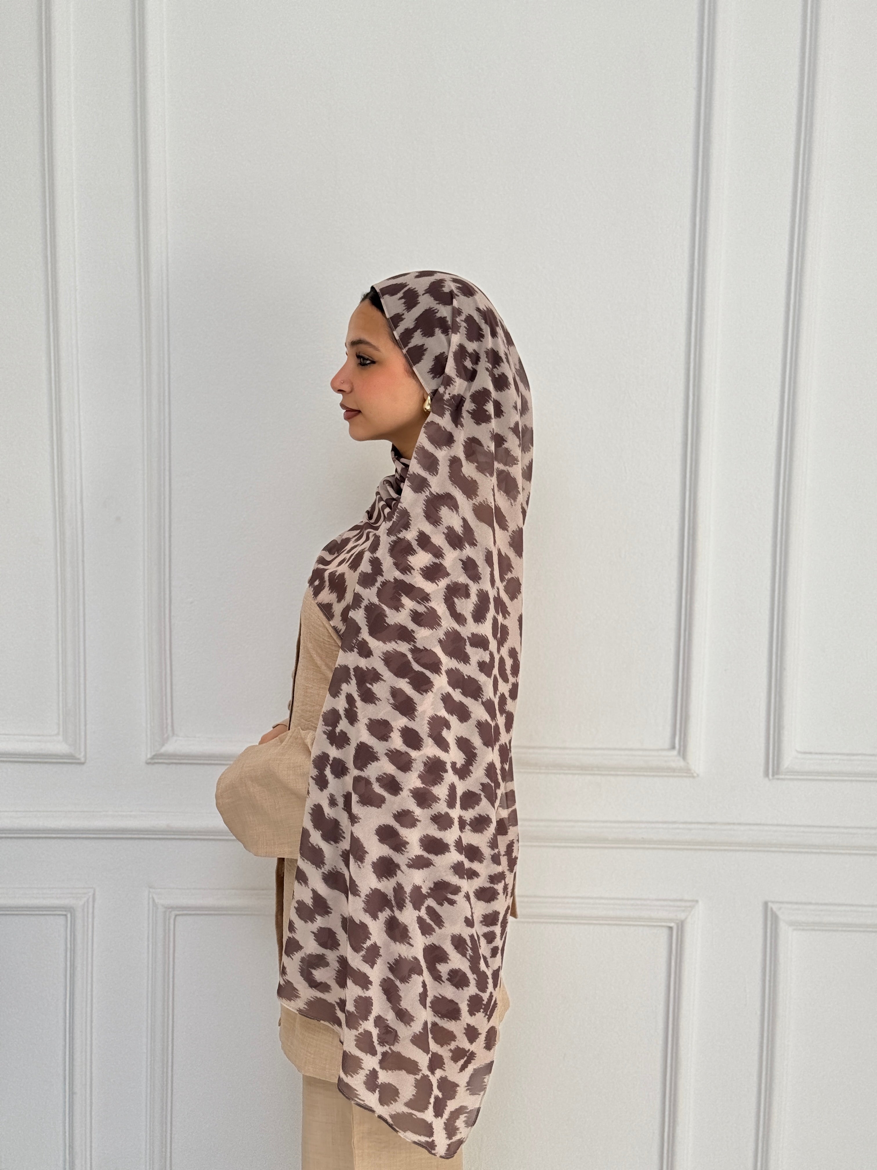 Brown Leo Scarf
