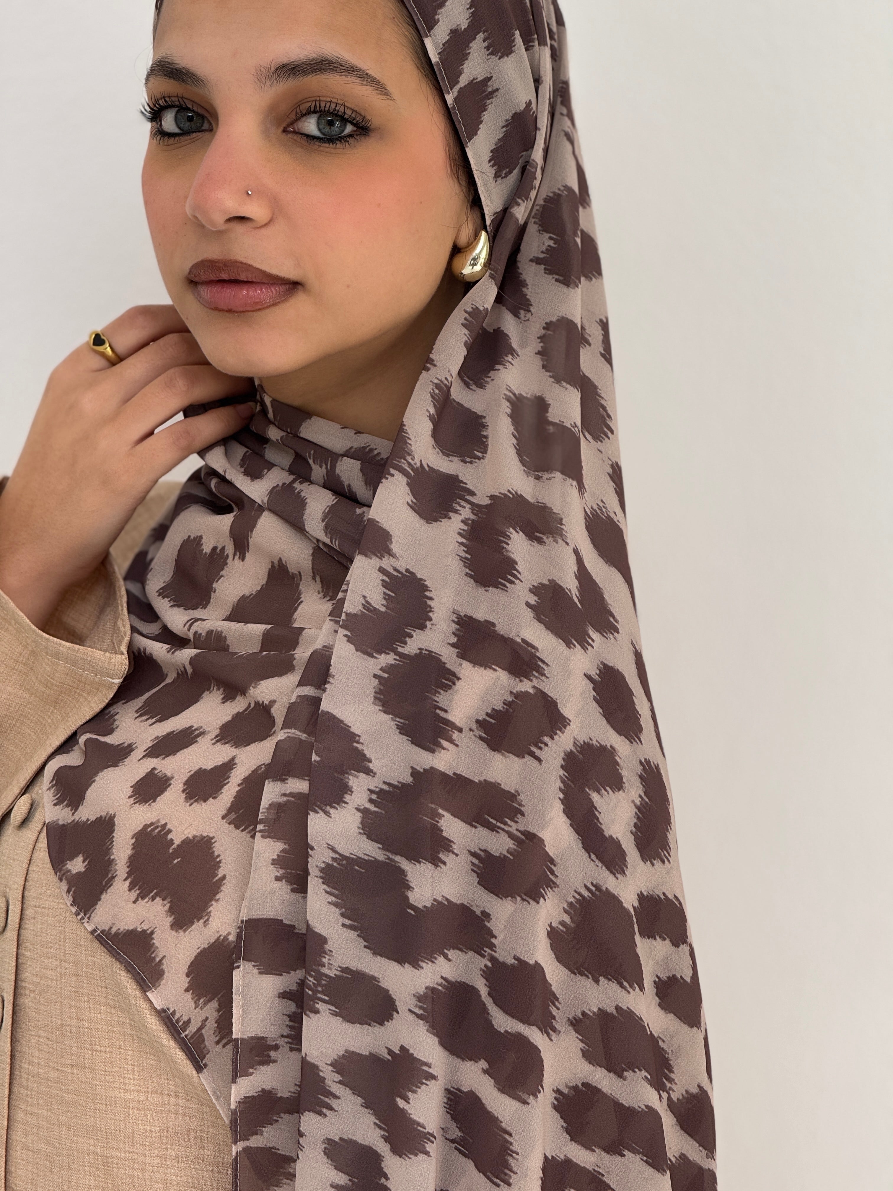 Brown Leo Scarf