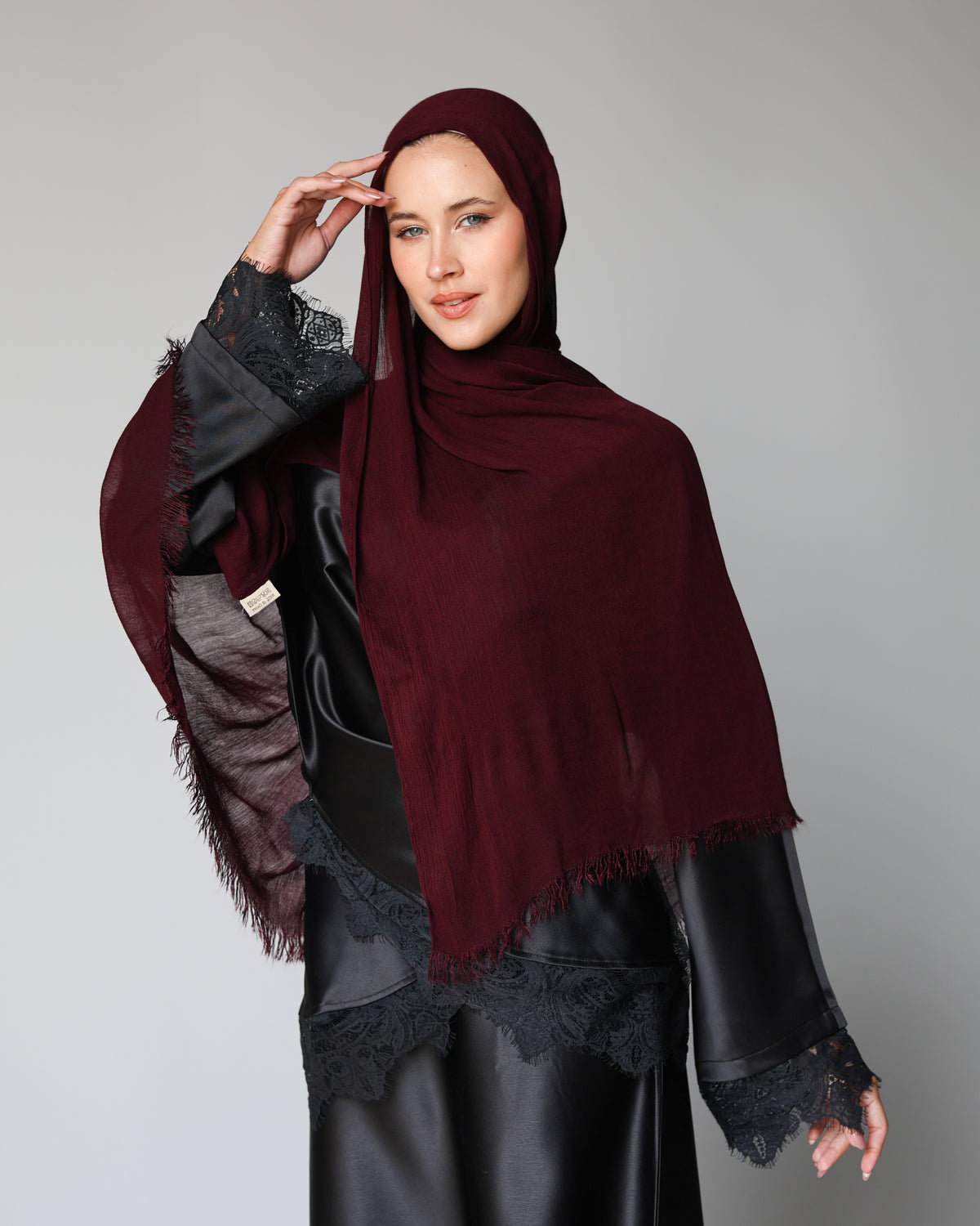 Her Thai Line Scarf- Burgundy